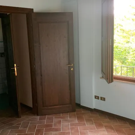 Isenesi Gambassi Terme